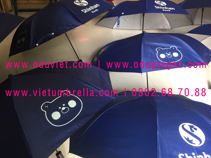 xưởng sản xuất ô dù cầm tay in logo quảng cáo